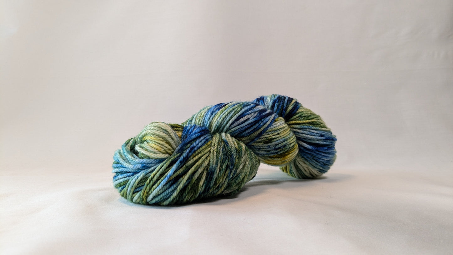 Starry night - Hand Dyed 100% Fine Superwash Merino Wool