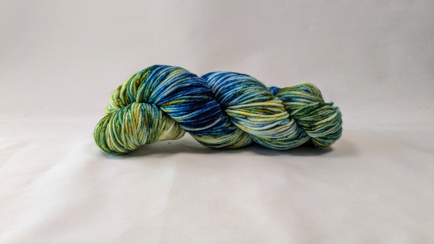 Starry night - Hand Dyed 100% Fine Superwash Merino Wool