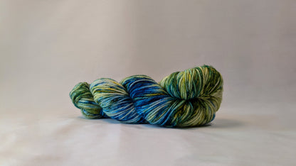 Starry night - Hand Dyed 100% Fine Superwash Merino Wool